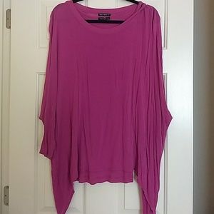 NWOT Nally and Millie Handkerchief Hem shirt